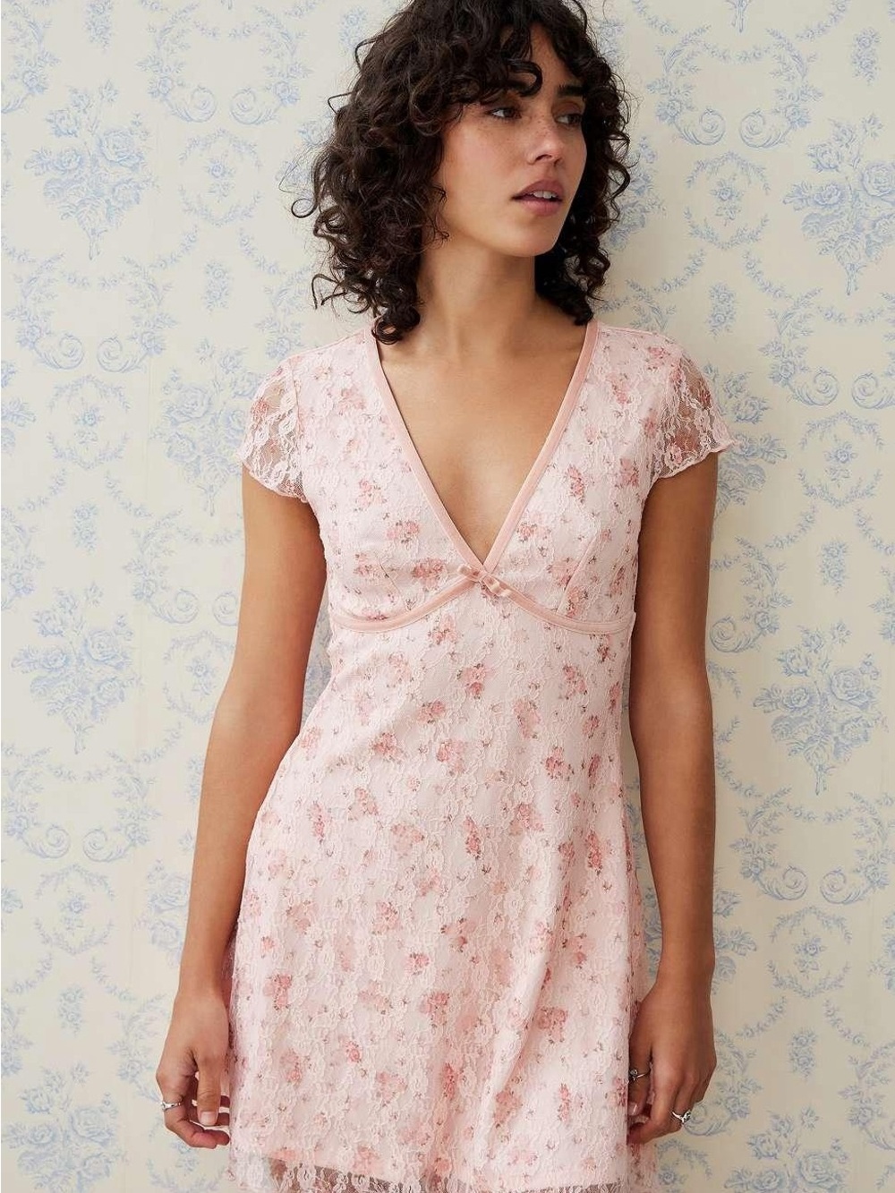 Pink Floral Kimchi Blue Dress 🌸🌸🌸